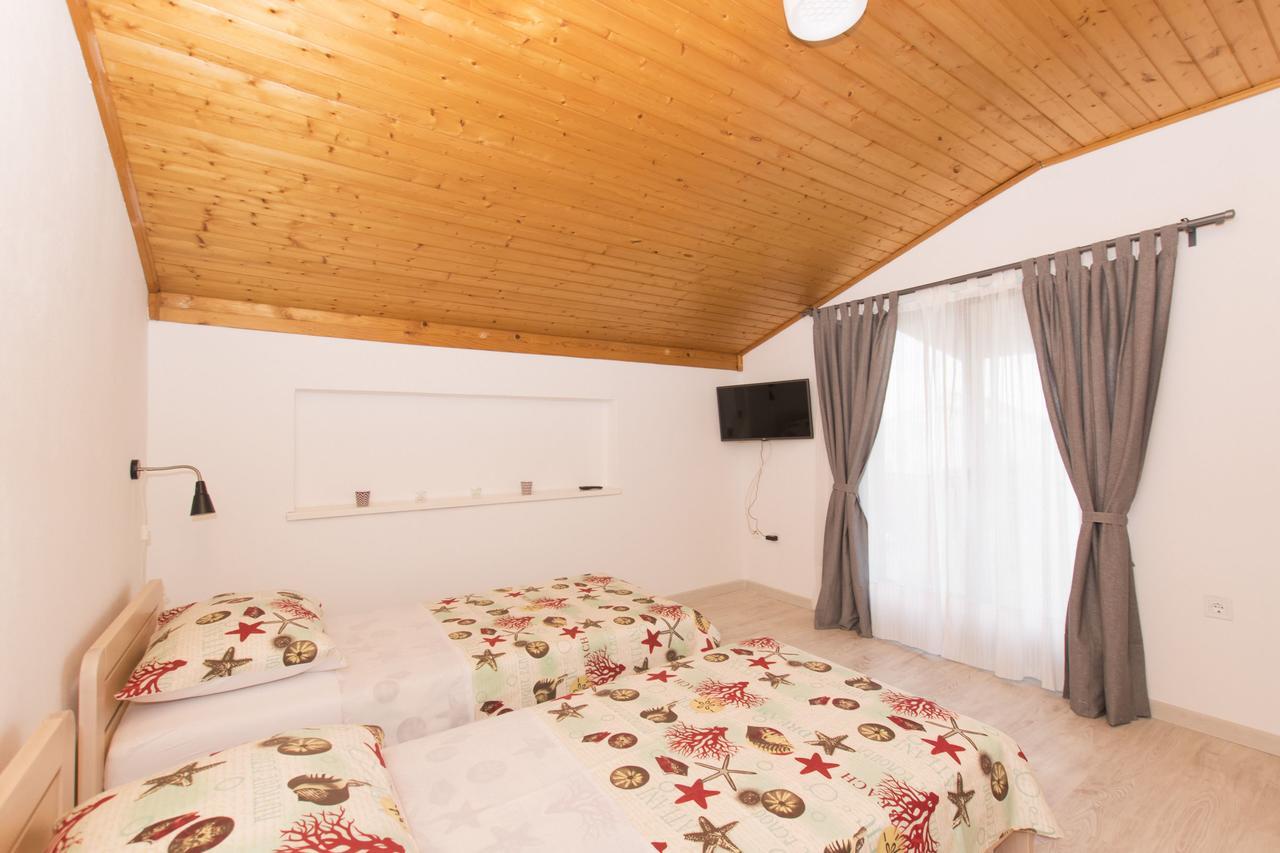 Apartments Branko Vodice Exterior foto
