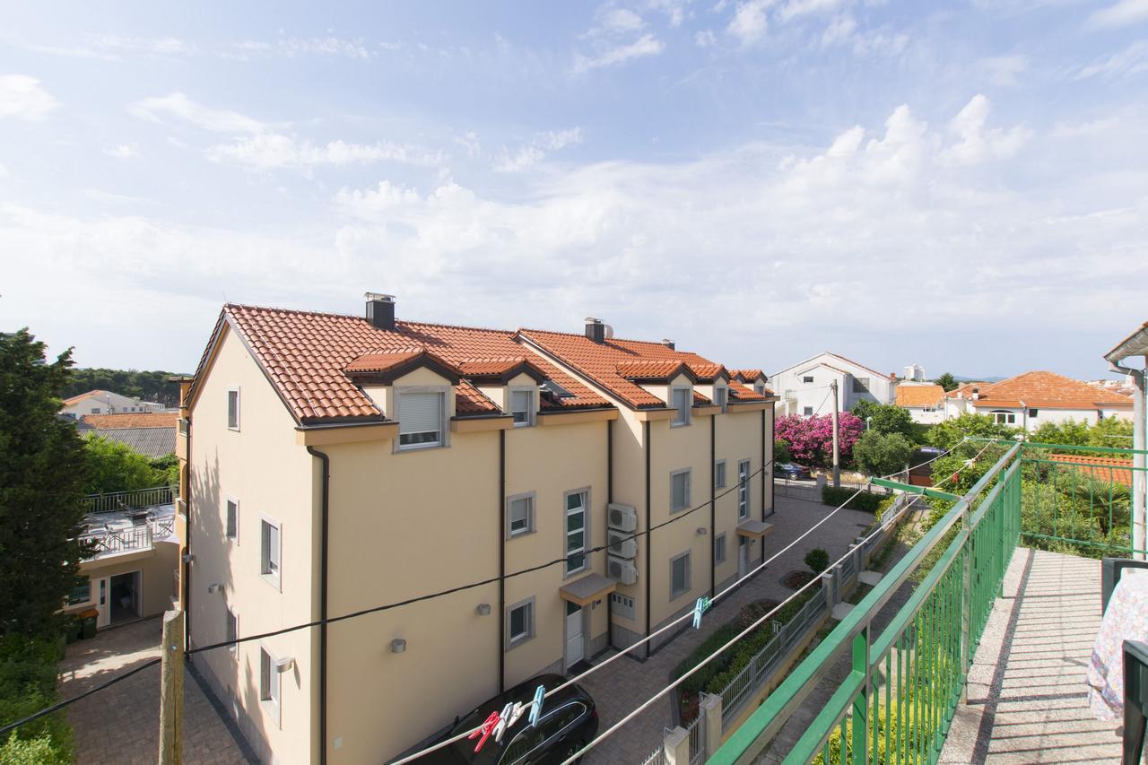 Apartments Branko Vodice Exterior foto