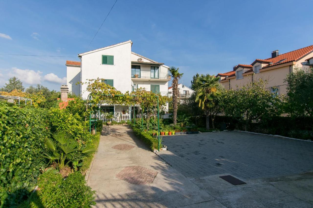 Apartments Branko Vodice Exterior foto